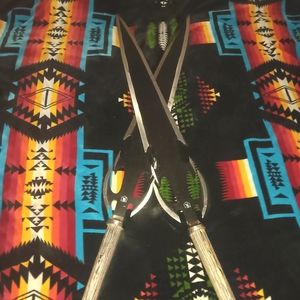 COLLLECTORS...Ultimate Demon Slayer Twin Blade Identical Sword Set!!@